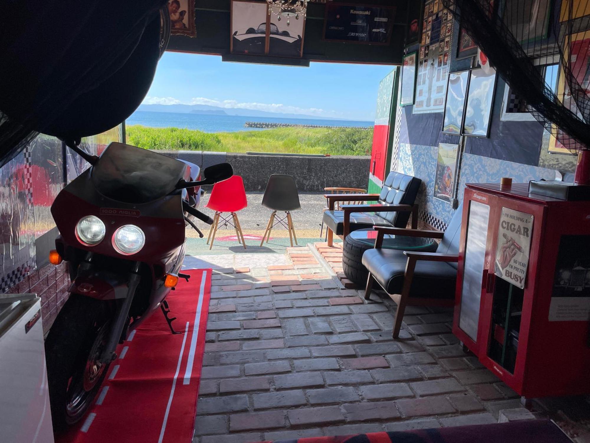 ライダーズハウス薩摩ヴィンテージインビーチフロント Minamiosumi Exterior photo